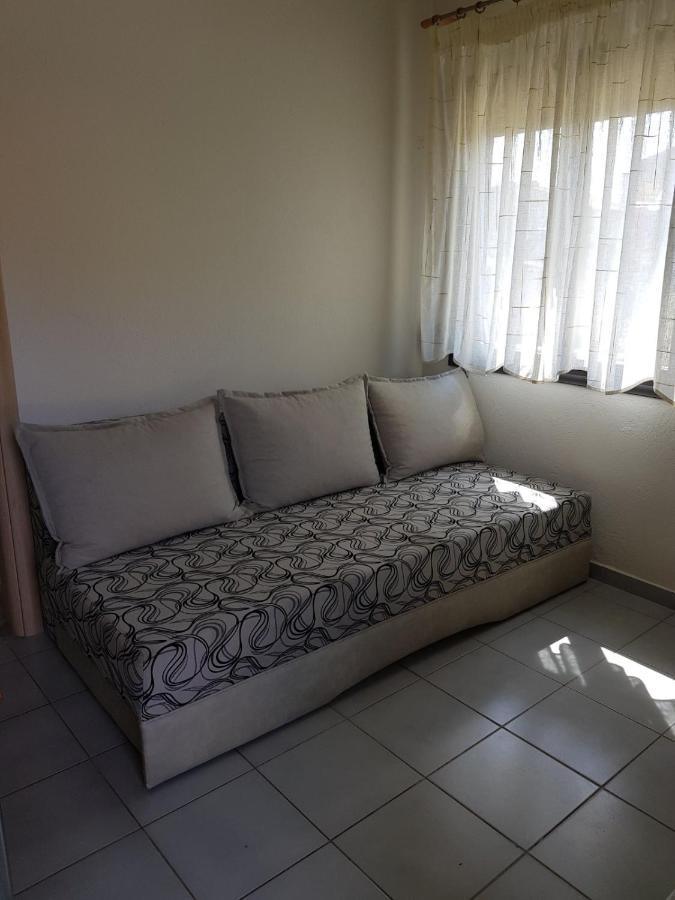 Lemon Flowers Apartments Неа Скиони Екстериор снимка