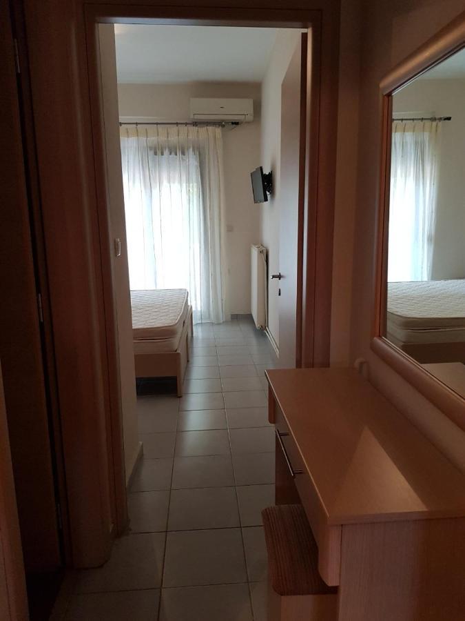 Lemon Flowers Apartments Неа Скиони Екстериор снимка